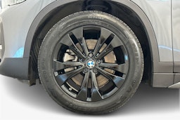 harmaa BMW X1 2021 kuva 11.