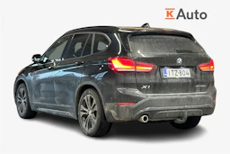 musta BMW X1 2021 kuva 2.