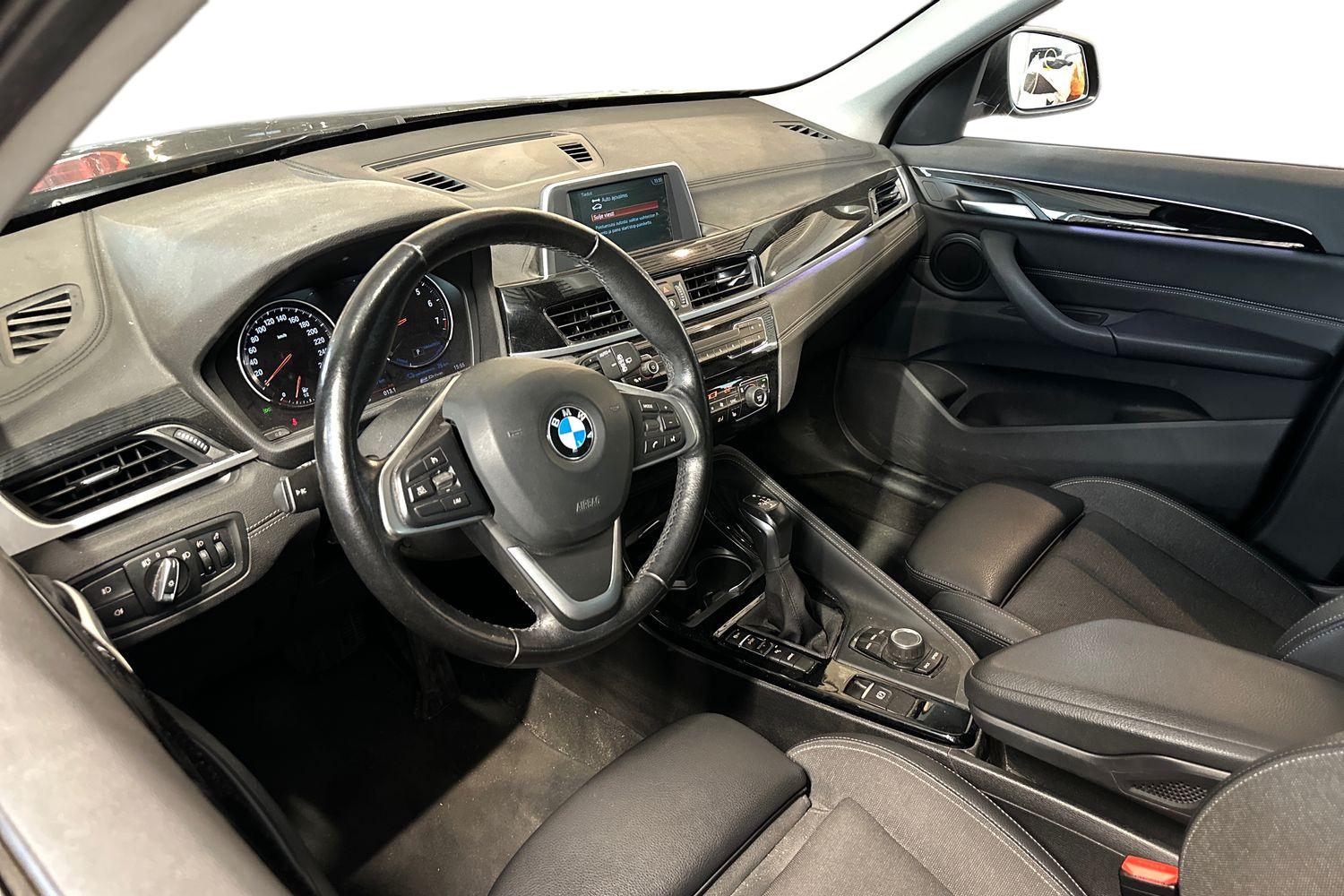 BMW X1 2021, kuva 3/3
