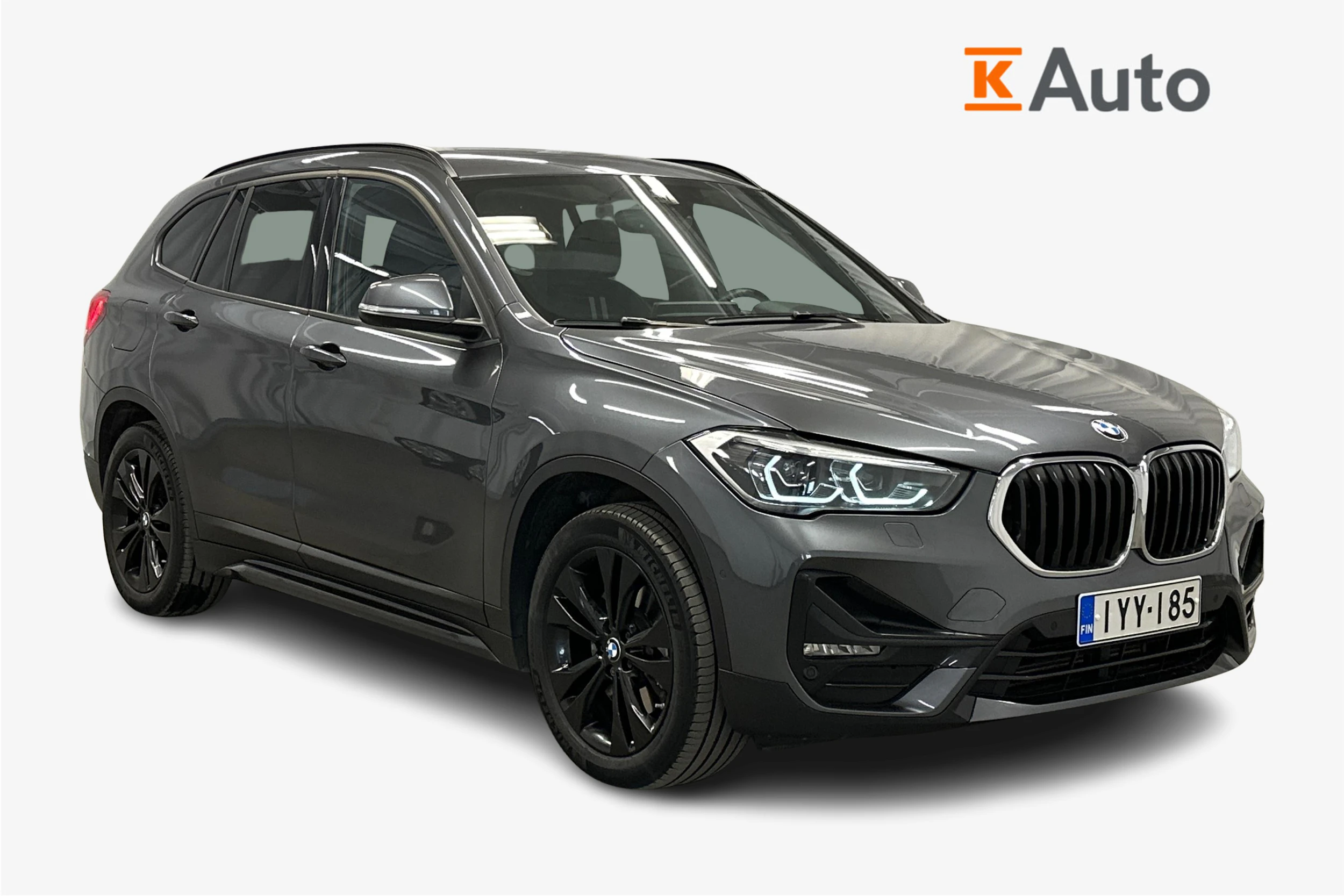 harmaa BMW X1 2021 kuva 1.