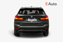 harmaa BMW X1 2021 kuva 4.