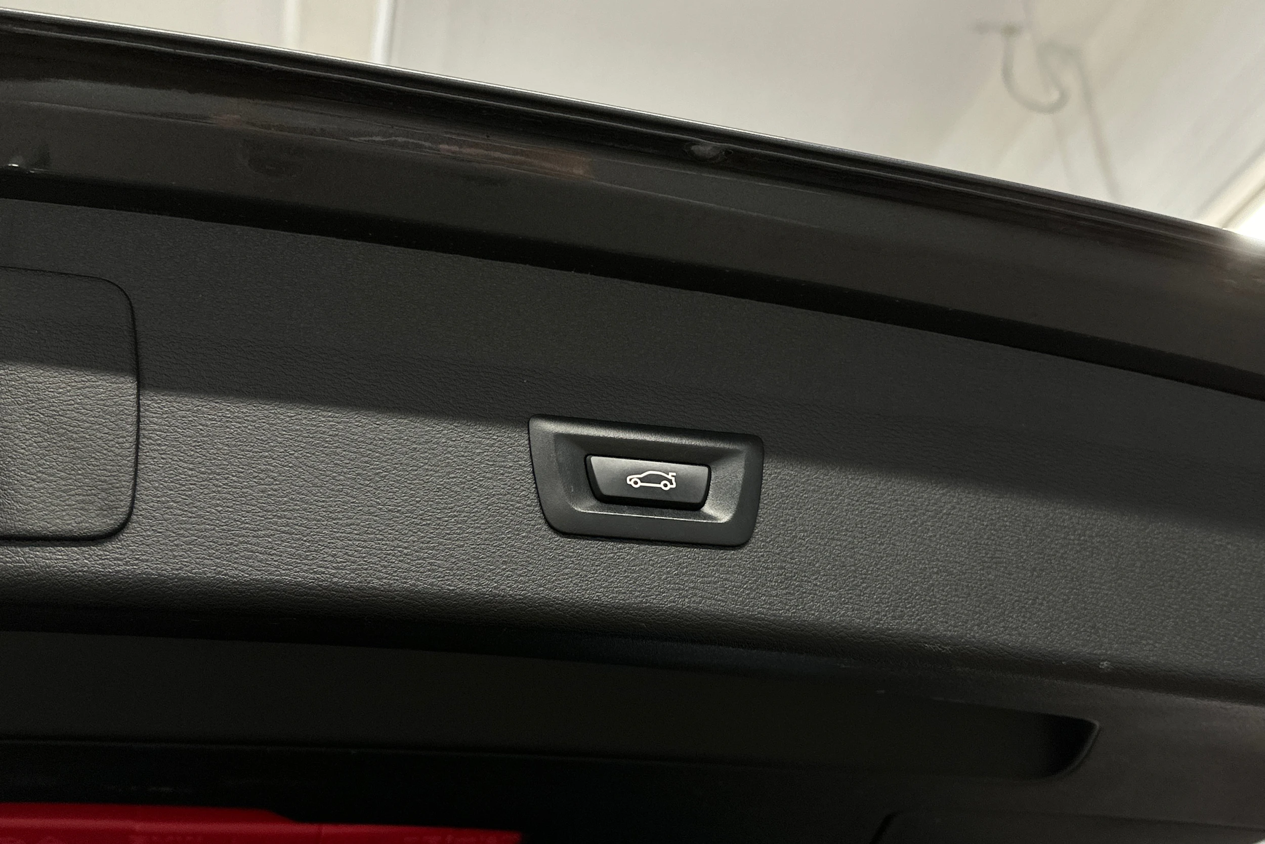 harmaa BMW X1 2021 kuva 16.