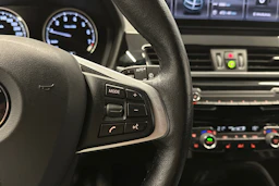 harmaa BMW X1 2021 kuva 21.