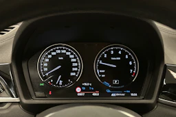 harmaa BMW X1 2021 kuva 23.