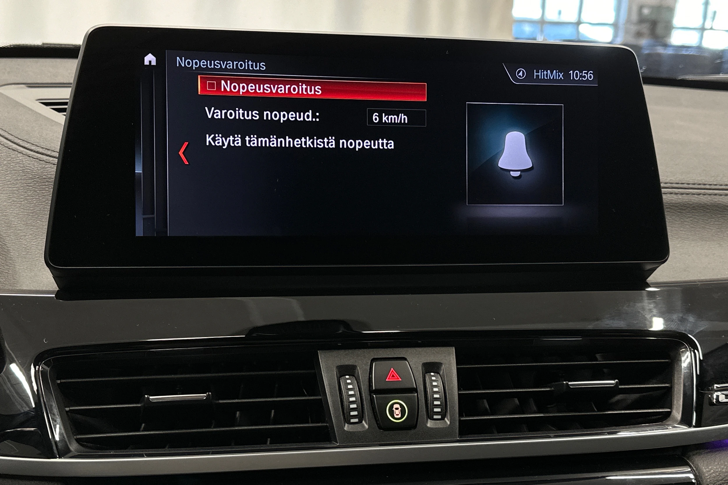 harmaa BMW X1 2021 kuva 29.