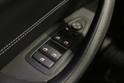 harmaa BMW X1 2021 kuva 37.