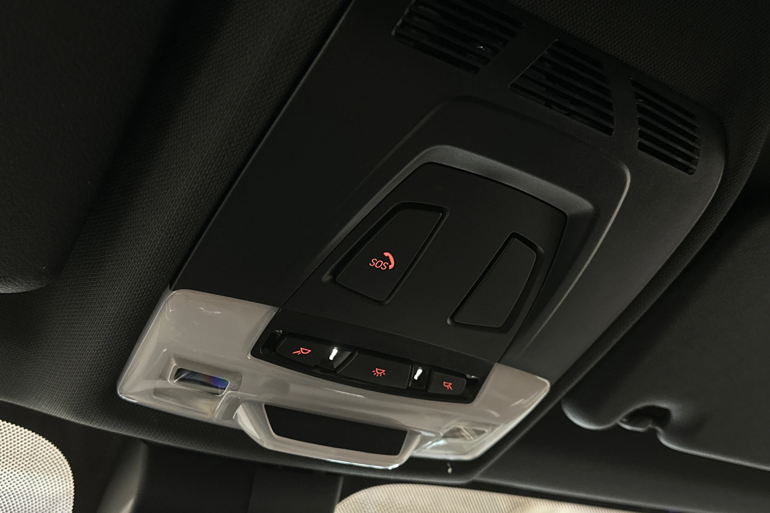 harmaa BMW X1 2021 kuva 38.