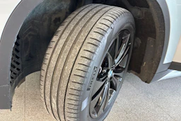 Hopea BMW X1 2021 kuva 11.