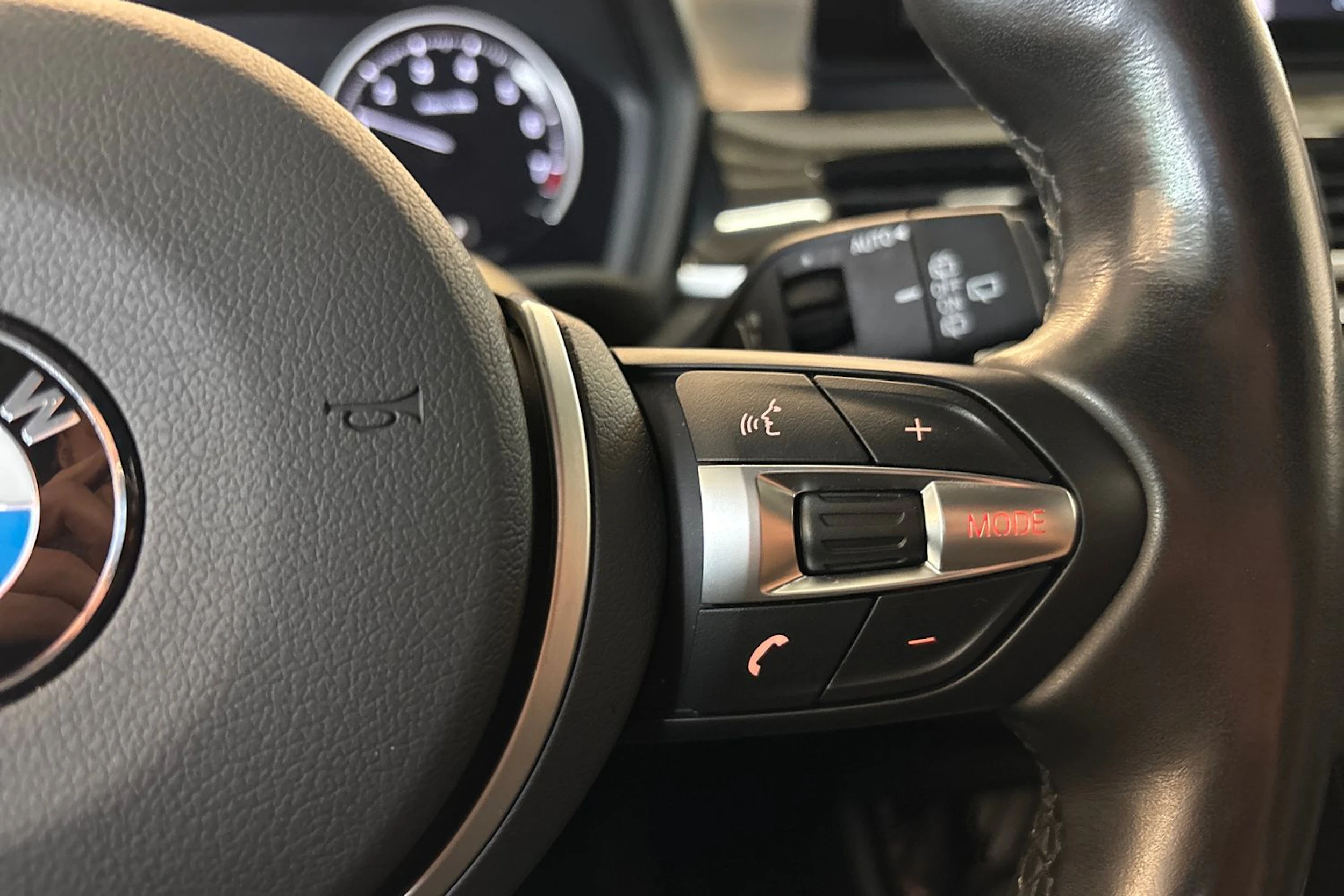 Hopea BMW X1 2021 kuva 14.