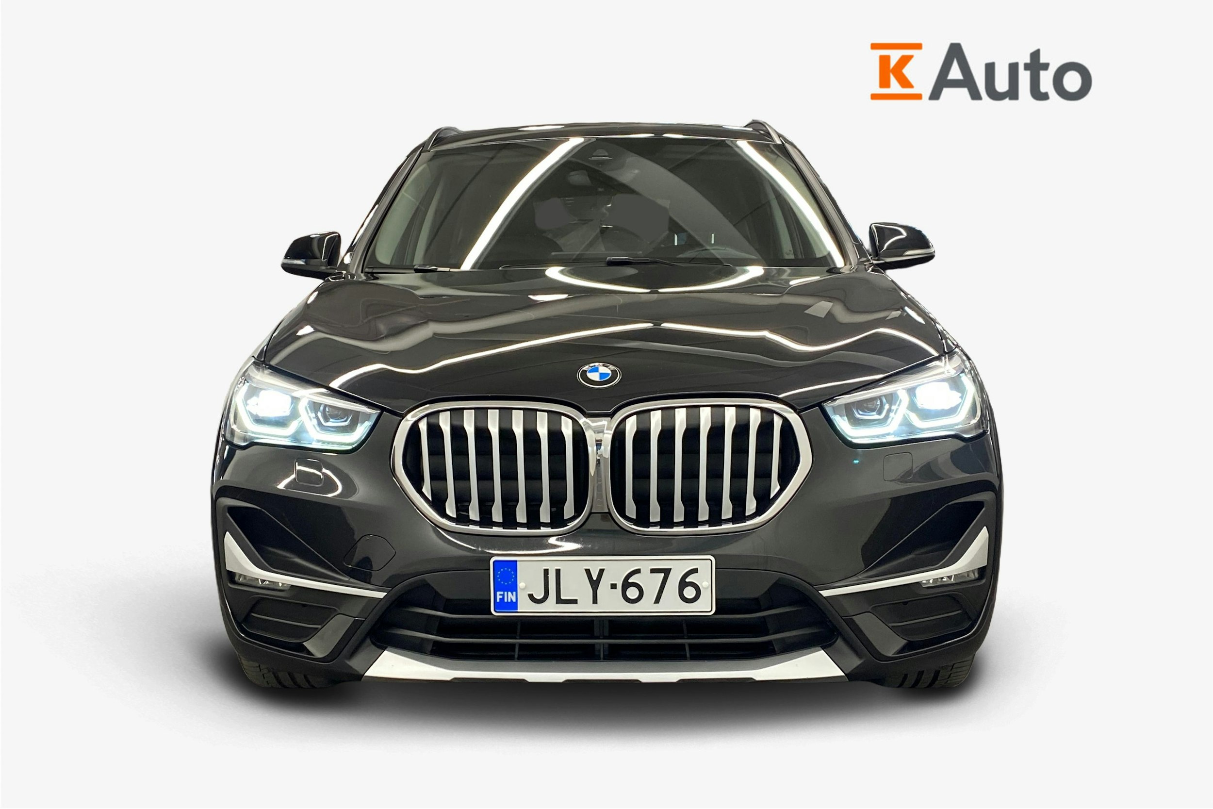 musta BMW X1 2021 kuva 5.