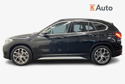 musta BMW X1 2021 kuva 6.
