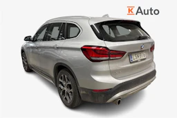 harmaa BMW X1 2021 kuva 2.
