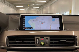 harmaa BMW X1 2021 kuva 17.