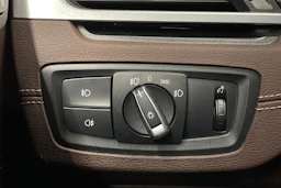 harmaa BMW X1 2021 kuva 21.