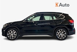 Musta BMW X1 2021 kuva 6.