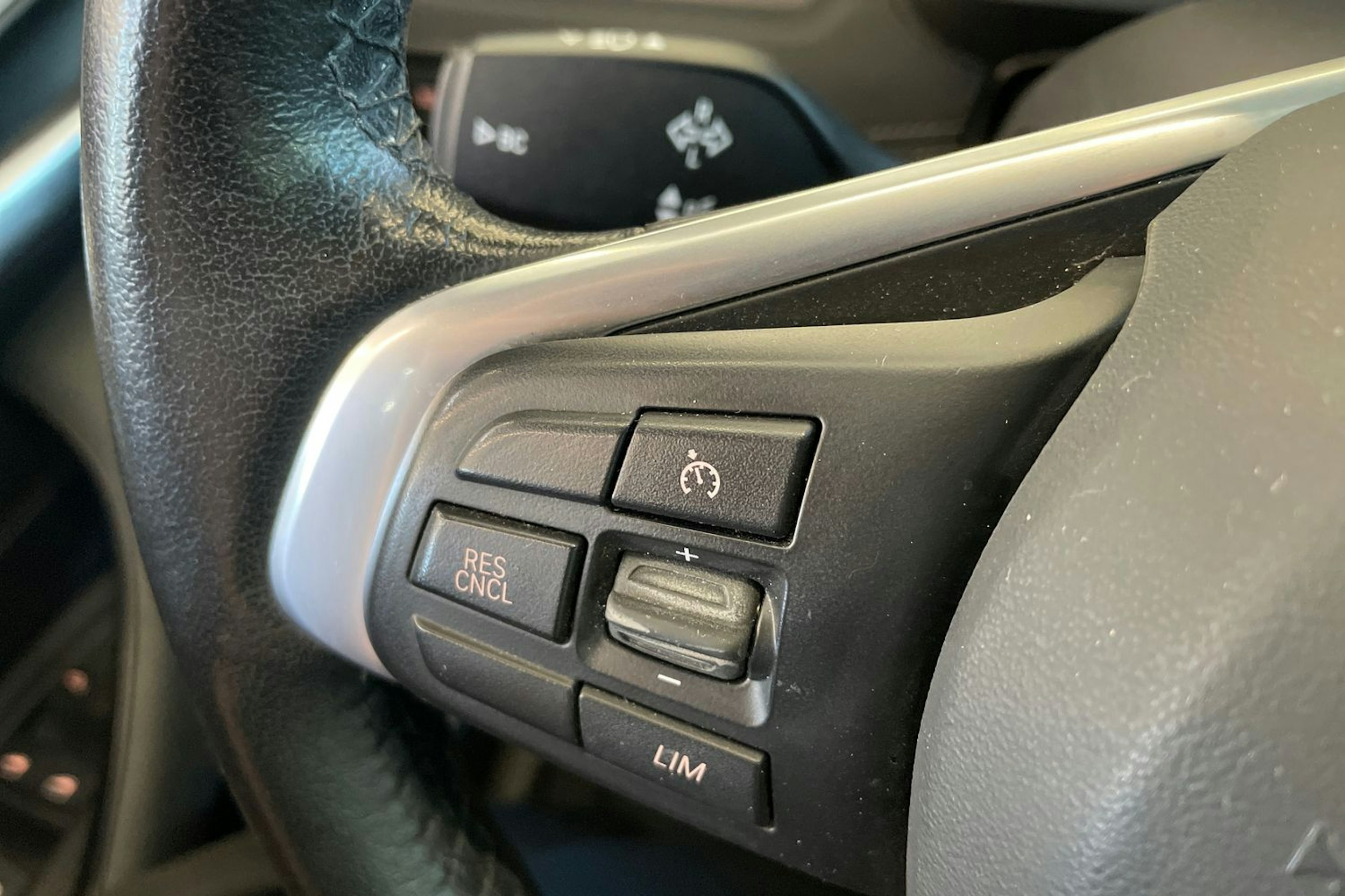 Musta BMW X1 2021 kuva 17.