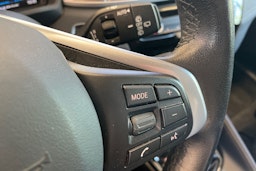 Musta BMW X1 2021 kuva 18.
