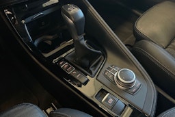 Musta BMW X1 2021 kuva 21.