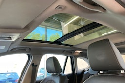 Musta BMW X1 2021 kuva 25.