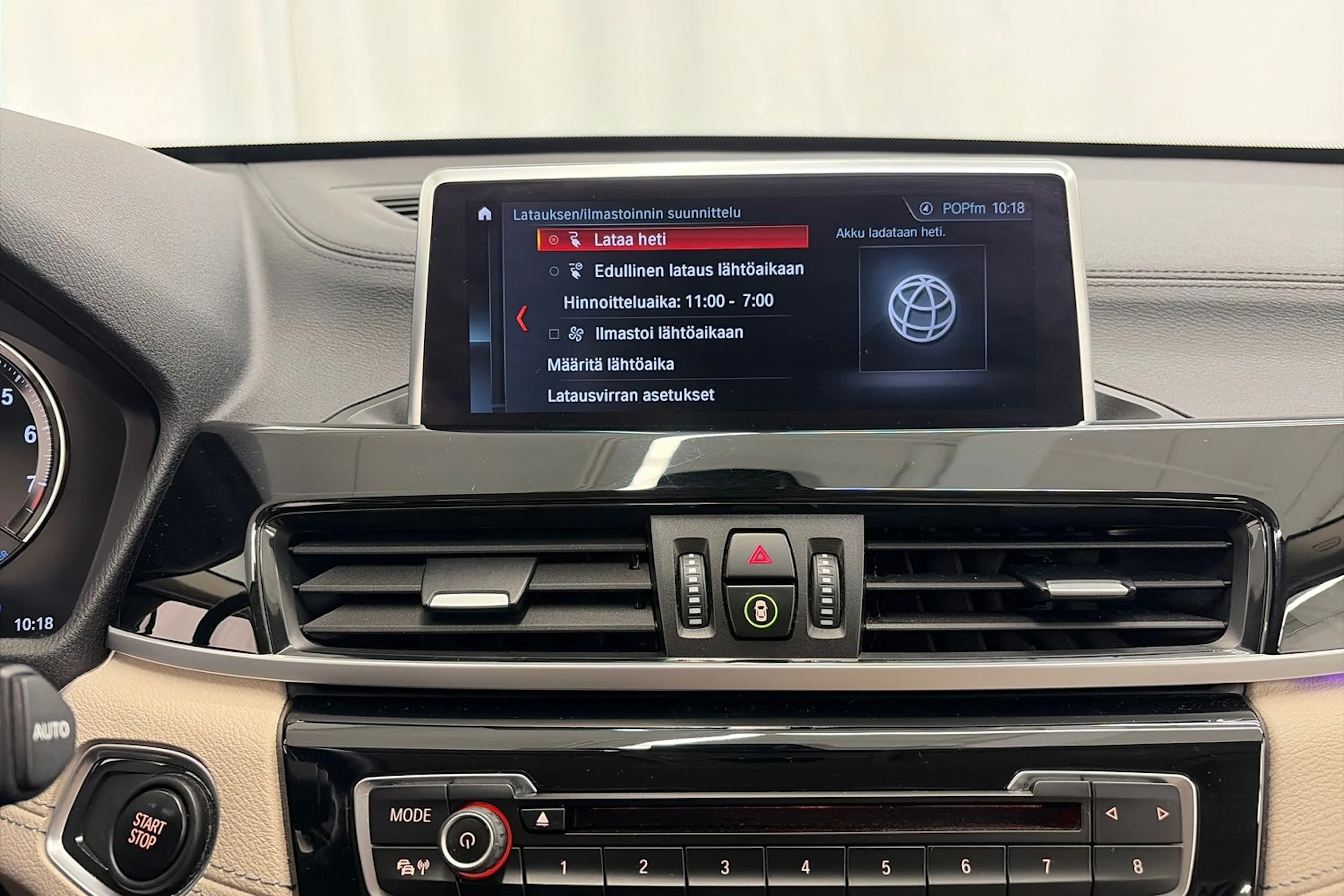 valkoinen BMW X1 2021 kuva 20.