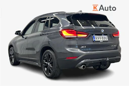 harmaa BMW X1 2021 kuva 3.