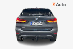 harmaa BMW X1 2021 kuva 4.