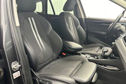 harmaa BMW X1 2021 kuva 15.