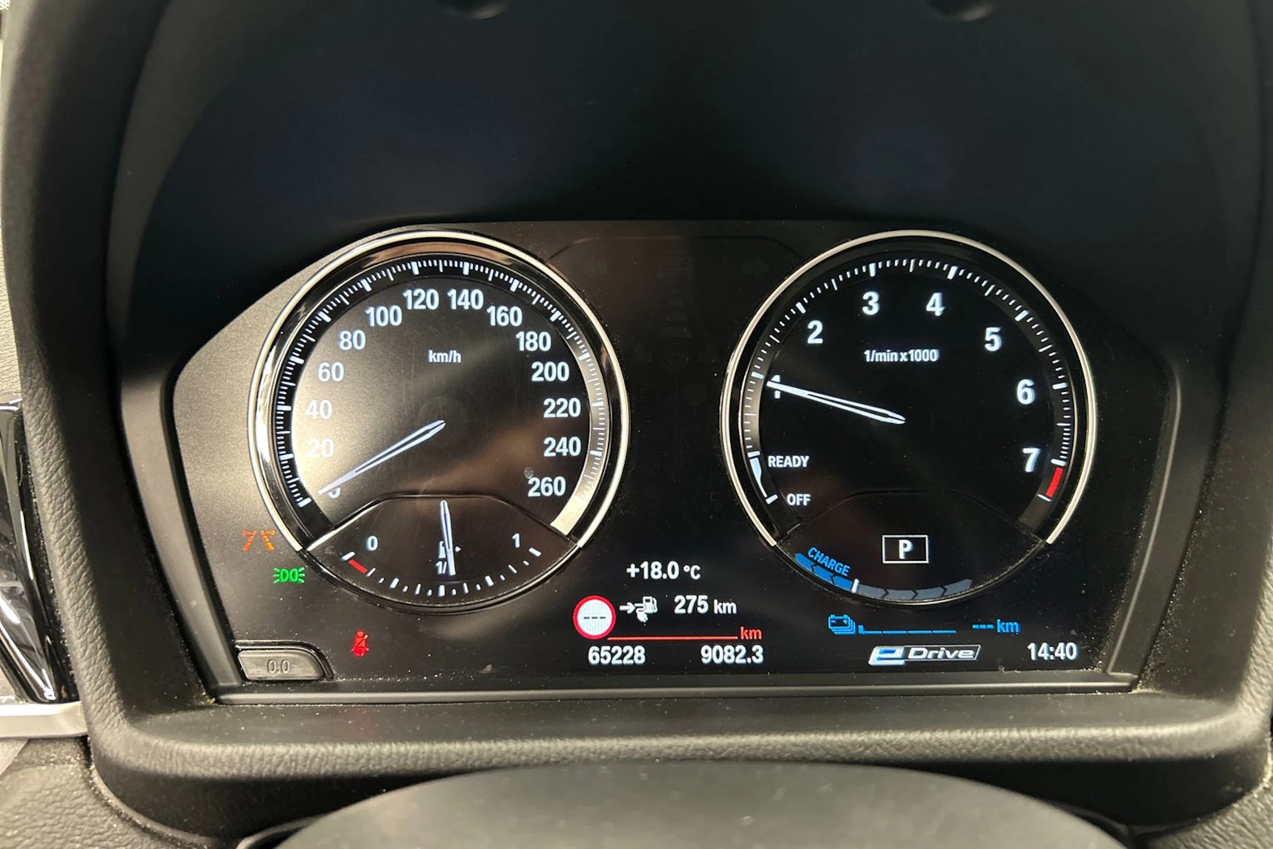 harmaa BMW X1 2021 kuva 20.