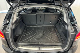 musta BMW X1 2021 kuva 15.