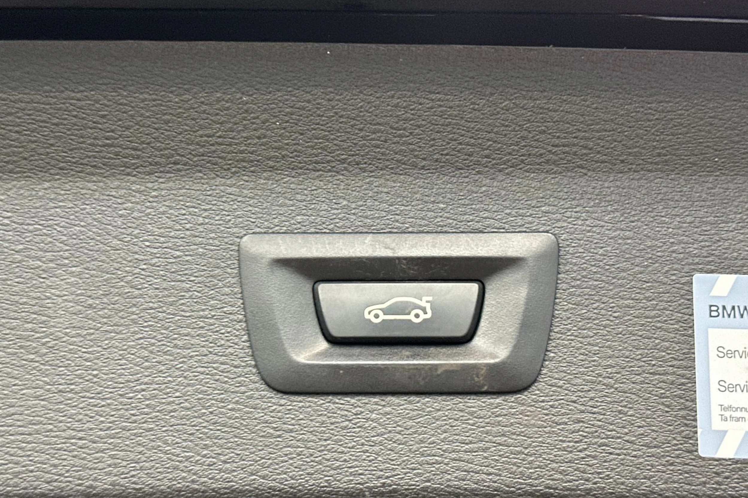 musta BMW X1 2021 kuva 23.