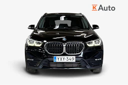 Musta BMW X1 2021 kuva 4.