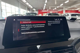 Musta BMW X1 2021 kuva 20.