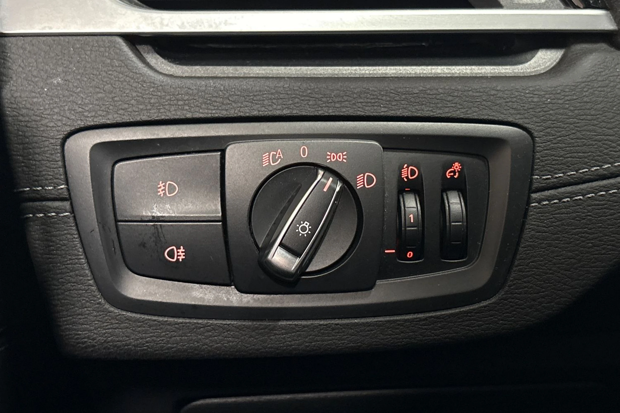 Musta BMW X1 2021 kuva 23.