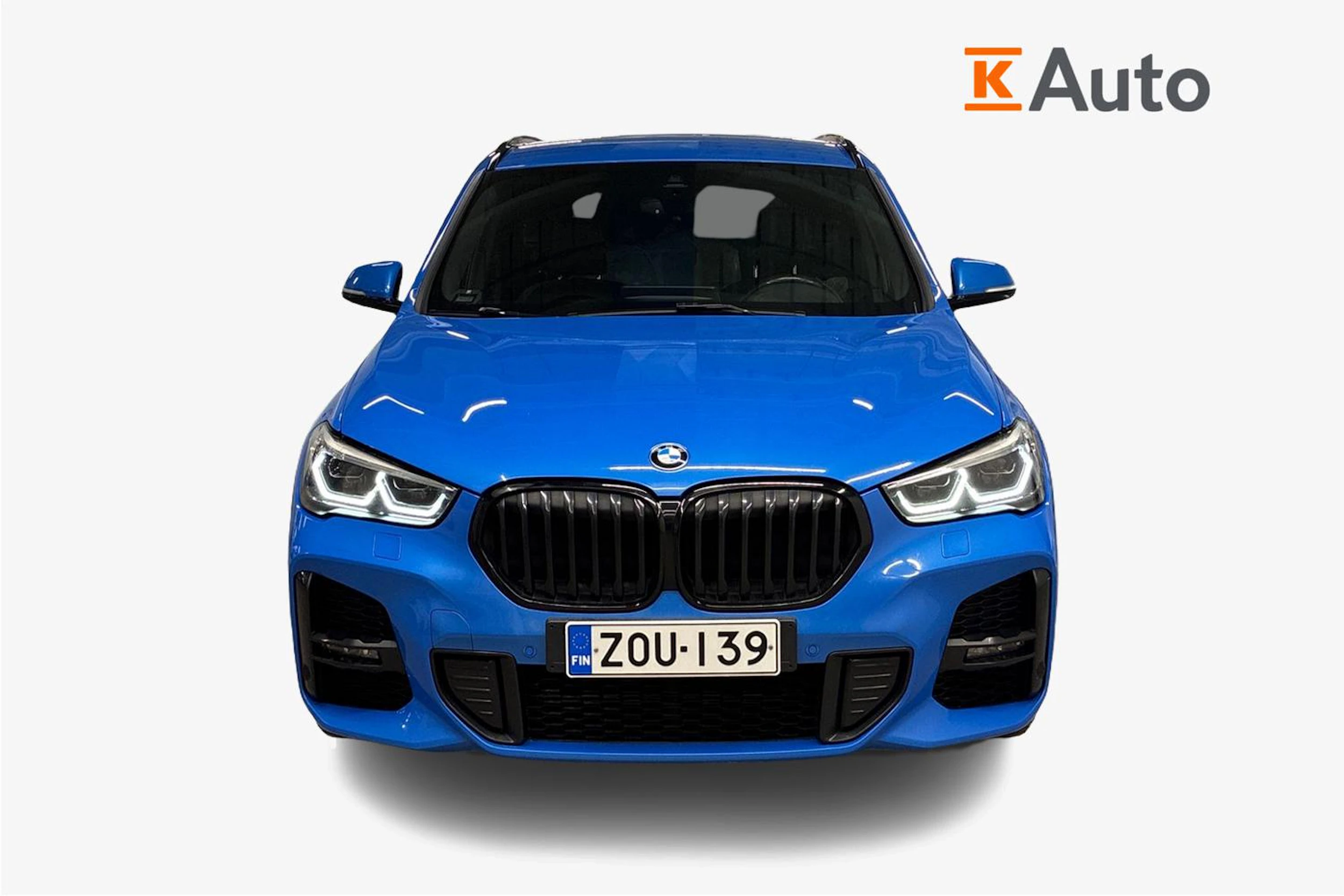 sininen BMW X1 2021 kuva 4.