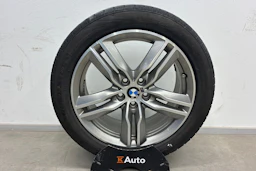 sininen BMW X1 2021 kuva 10.