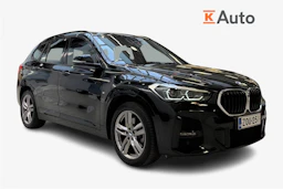 musta BMW X1 2022 kuva 1.