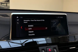 musta BMW X1 2022 kuva 15.