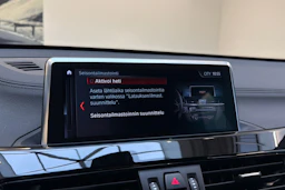 musta BMW X1 2022 kuva 20.