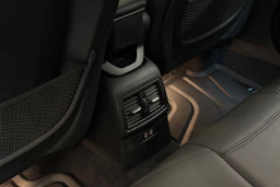 musta BMW X1 2022 kuva 26.