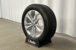 sininen BMW X1 2022 kuva 10.