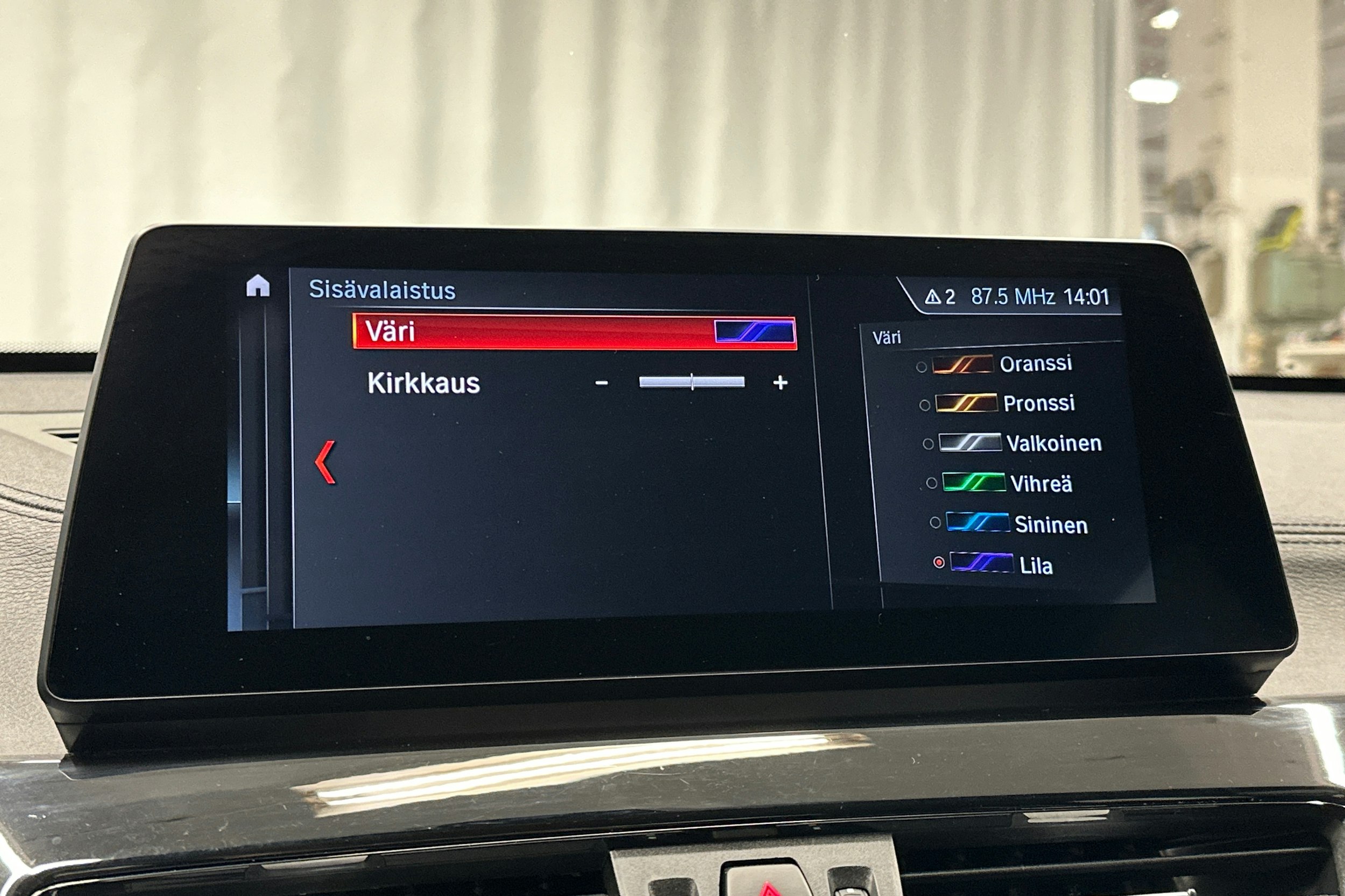 sininen BMW X1 2022 kuva 21.