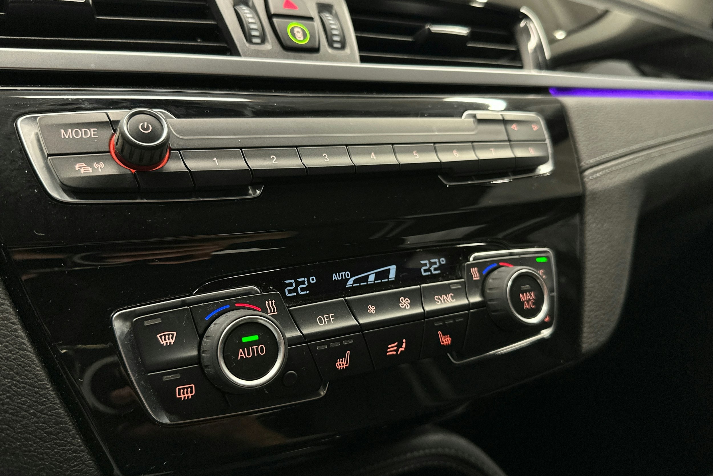 sininen BMW X1 2022 kuva 24.