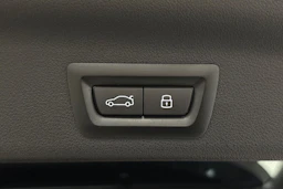 valkoinen BMW X1 2023 kuva 16.