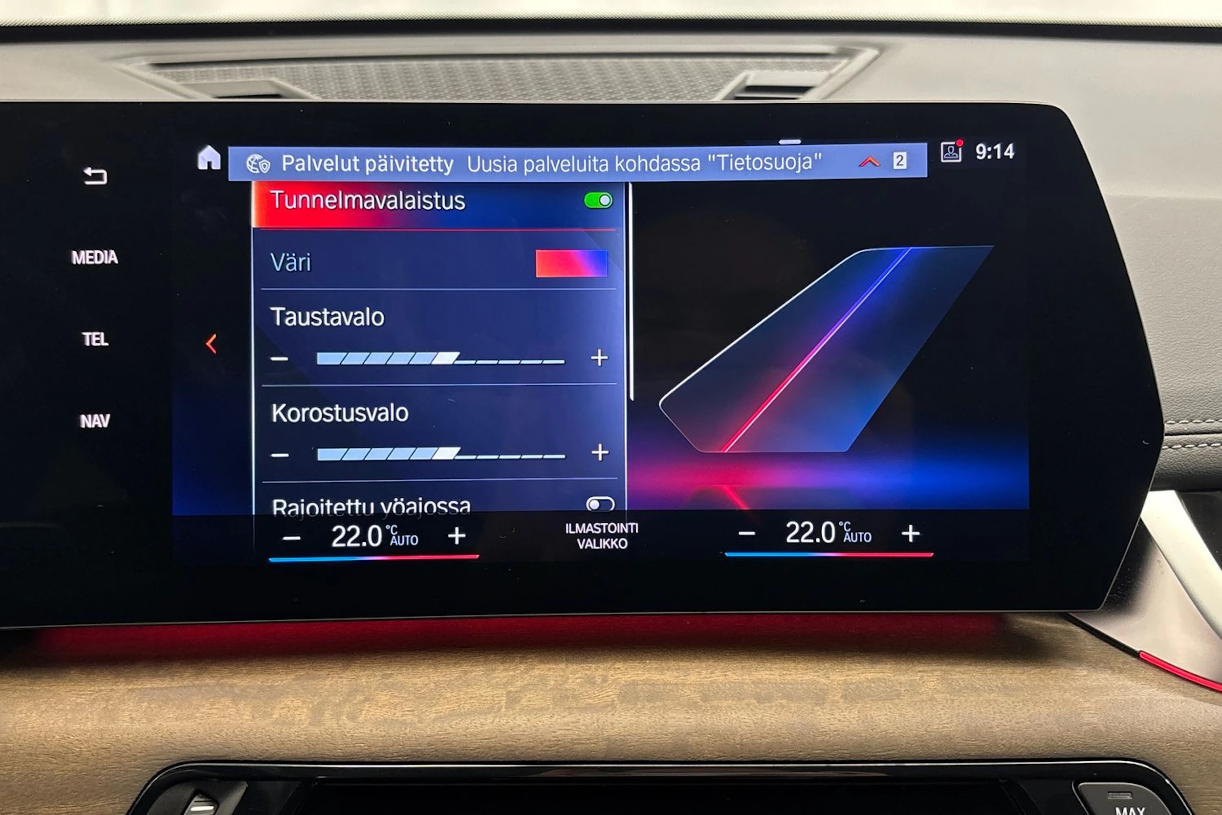 valkoinen BMW X1 2023 kuva 38.