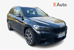 musta BMW X1 2022 kuva 1.