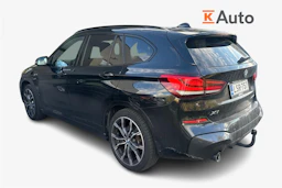 musta BMW X1 2022 kuva 2.