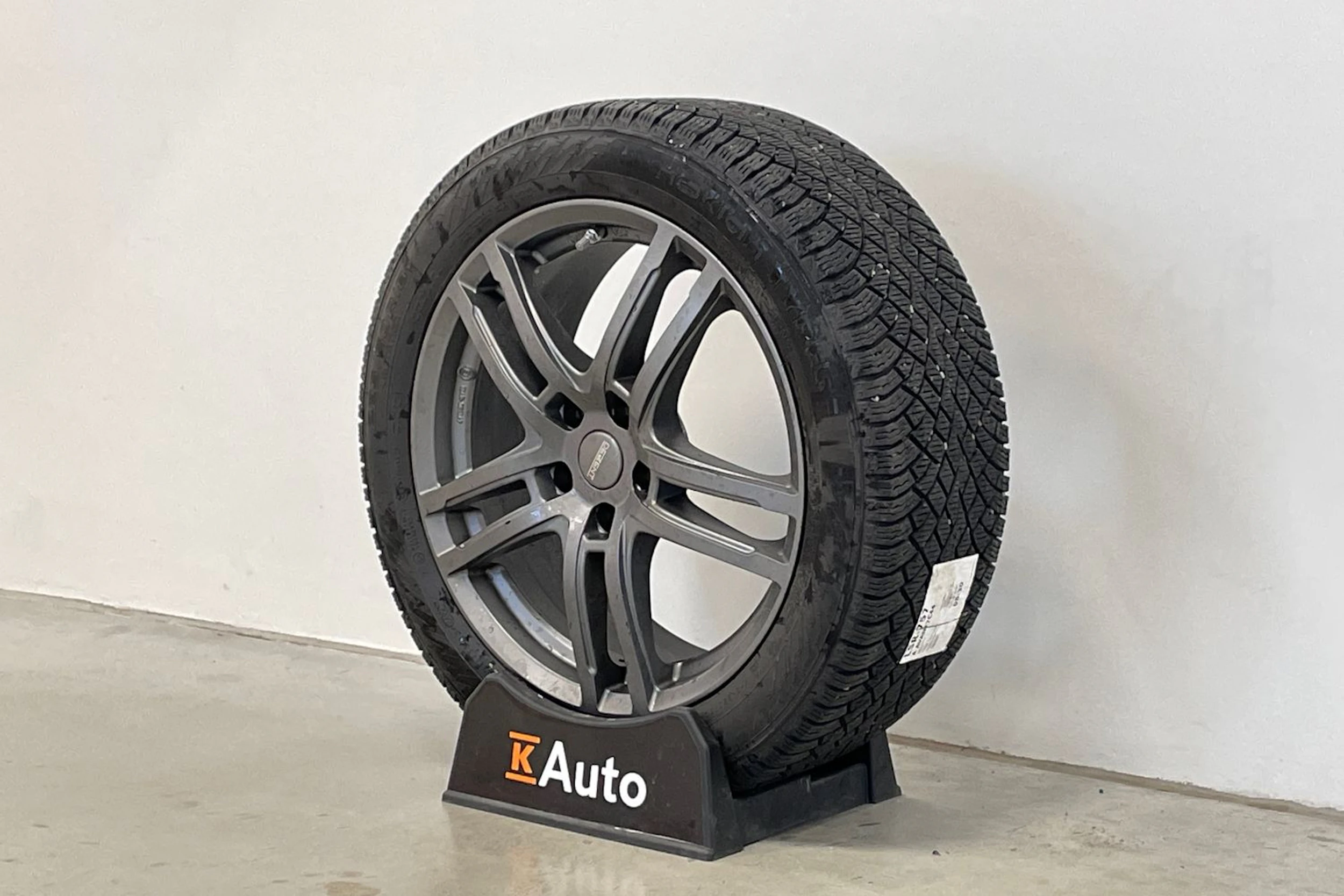musta BMW X1 2022 kuva 10.