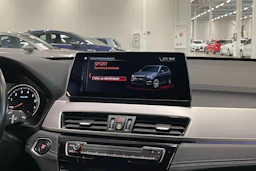 musta BMW X1 2022 kuva 26.