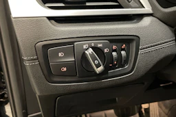 musta BMW X1 2022 kuva 32.