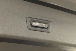 musta BMW X1 2022 kuva 35.